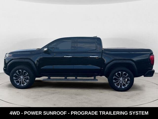 2023 GMC Canyon Denali's photo