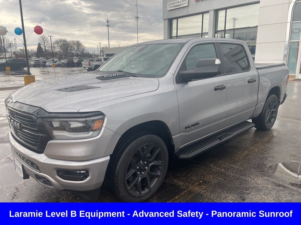 2024 RAM 1500 Laramie 4x4 Crew Cab 5'7's photo