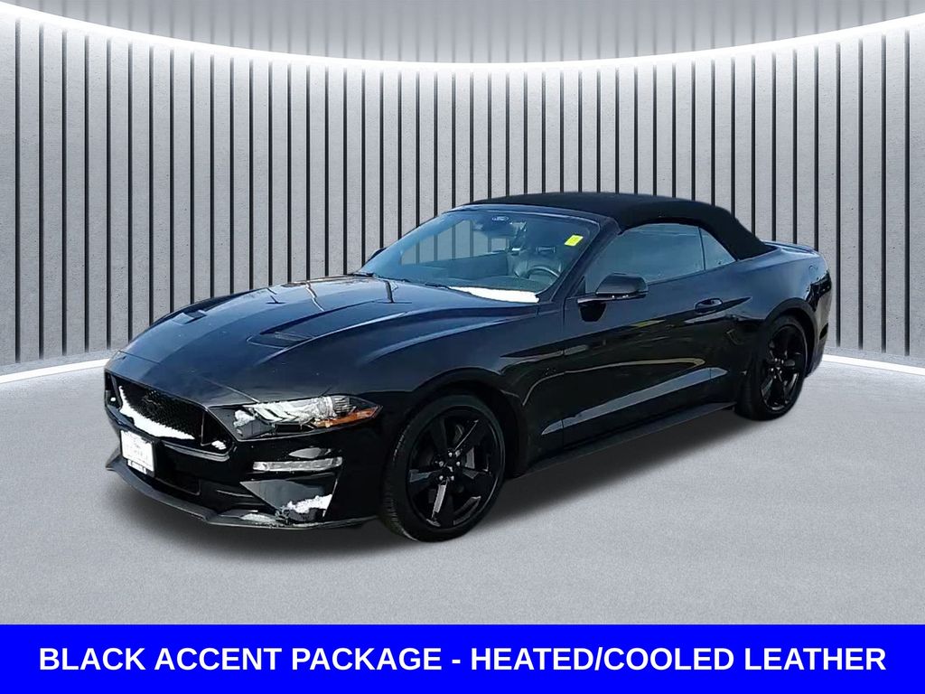 2021 Ford Mustang GT Convertible Premium's photo