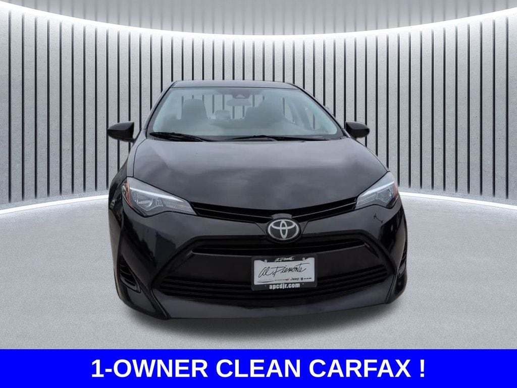 Used 2018 Toyota Corolla LE with VIN 5YFBURHE4JP749103 for sale in Crystal Lake, IL