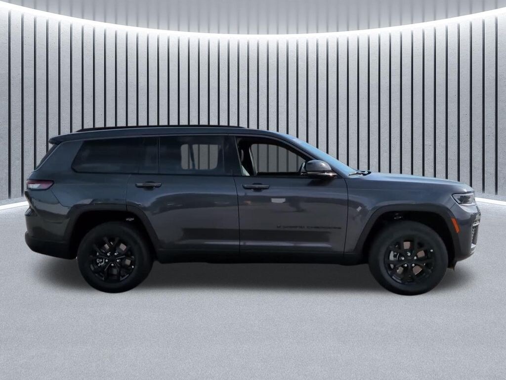 New 2026 Jeep Grand Cherokee L LAREDO ALTITUDE 4X4 Sport Utility