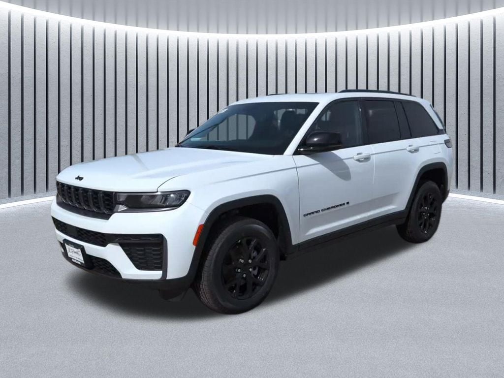 New 2026 Jeep Grand Cherokee LAREDO ALTITUDE 4X4 Sport Utility