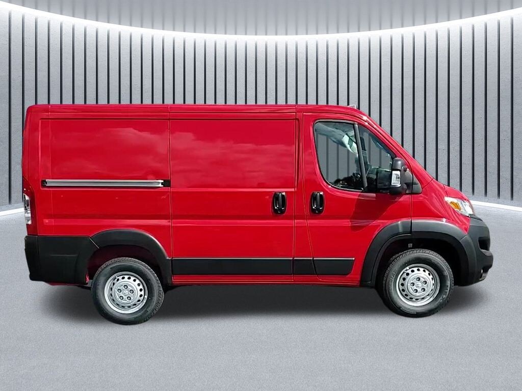 New 2025 Ram ProMaster PROMASTER 1500 TRADESMAN CARGO VAN LOW ROOF 118' W Cargo Van