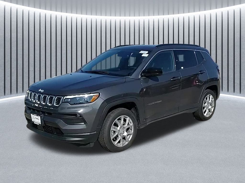 2024 Jeep Compass LATITUDE LUX 4X4