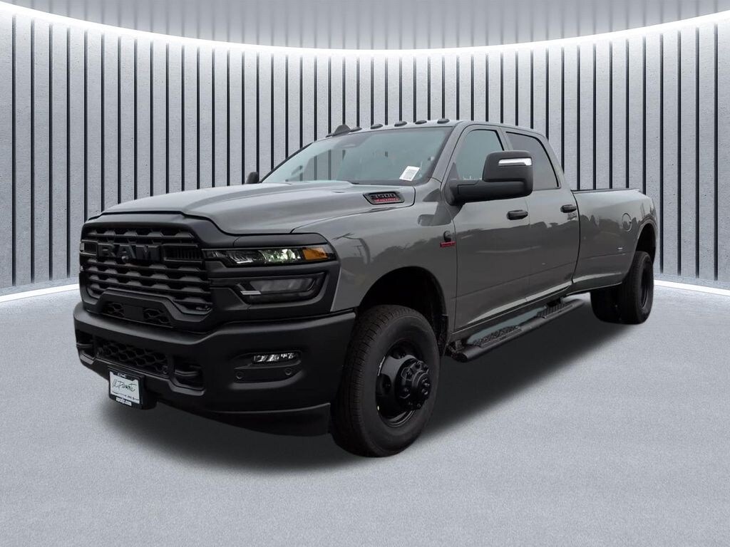 New 2026 Ram 3500 TRADESMAN CREW CAB 4X4 8' BOX Pickup