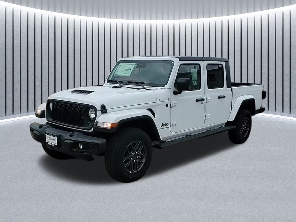 2025 Jeep Gladiator Pickup 