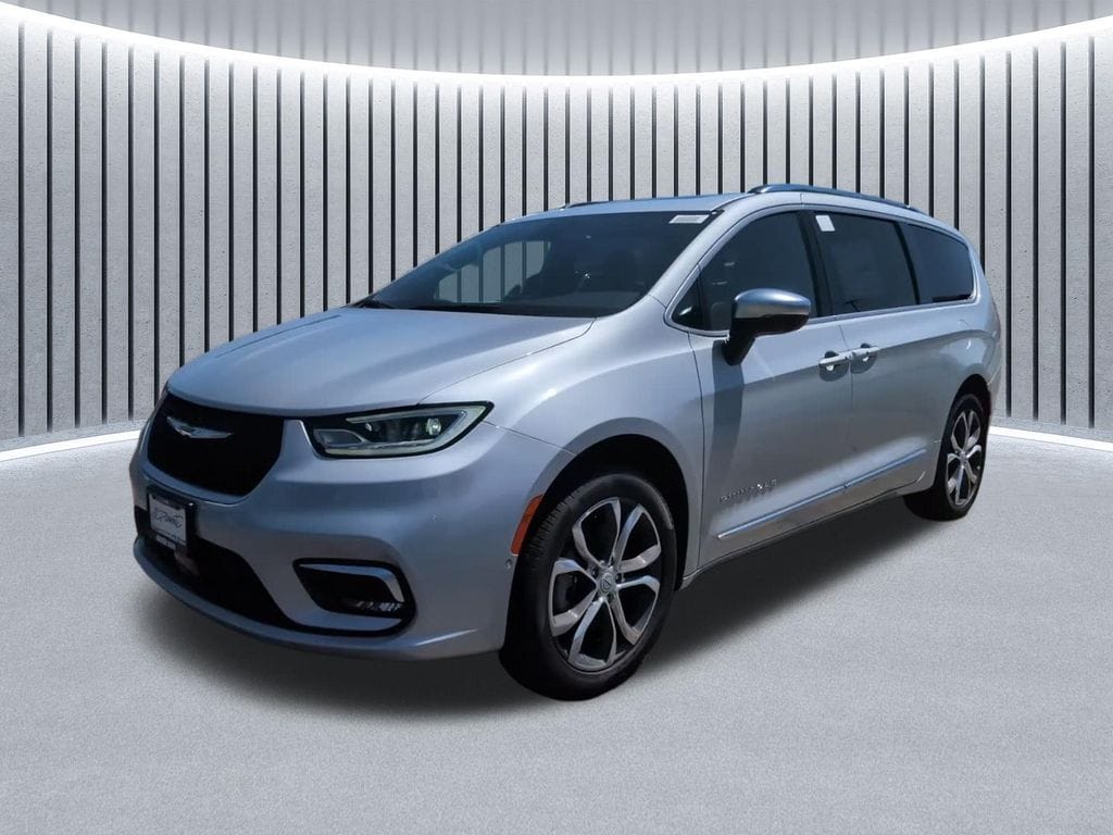 New 2026 Chrysler Pacifica PINNACLE AWD Passenger Van