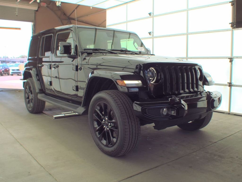 2023 Jeep Wrangler High Altitude photo 2