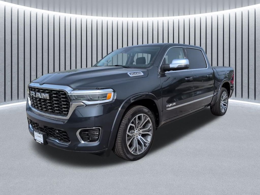2026 Ram 1500 TUNGSTEN CREW CAB 4X4
