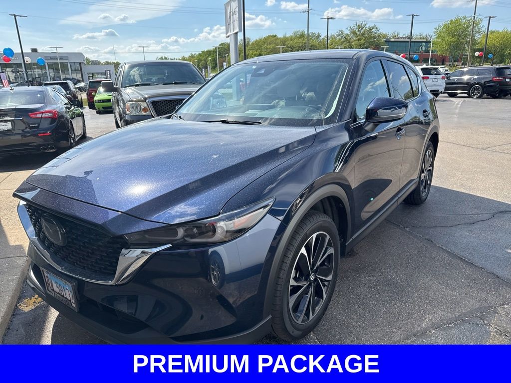 2023 Mazda CX-5 S Premium package Auto AWD's photo