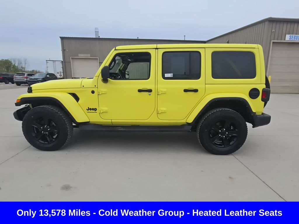 2023 Jeep Wrangler Sahara Altitude's photo