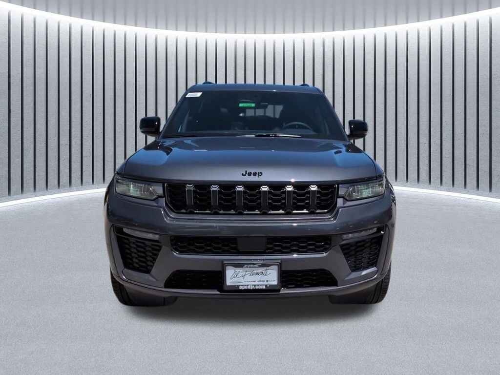 New 2026 Jeep Grand Cherokee L LIMITED 4X4 Sport Utility