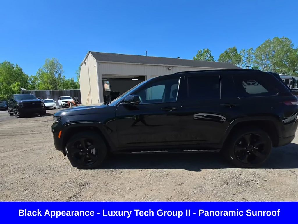 2024 Jeep Grand Cherokee Limited 4x4's photo