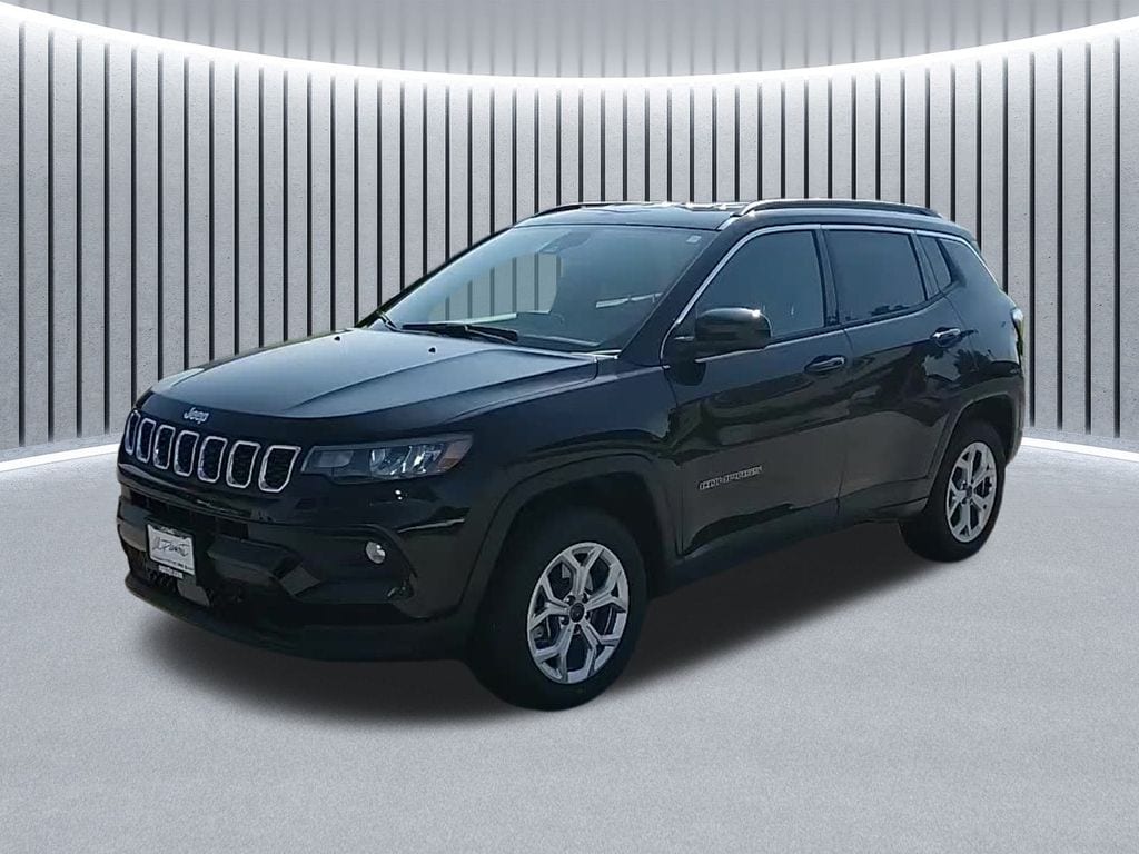 2025 Jeep Compass LATITUDE 4X4