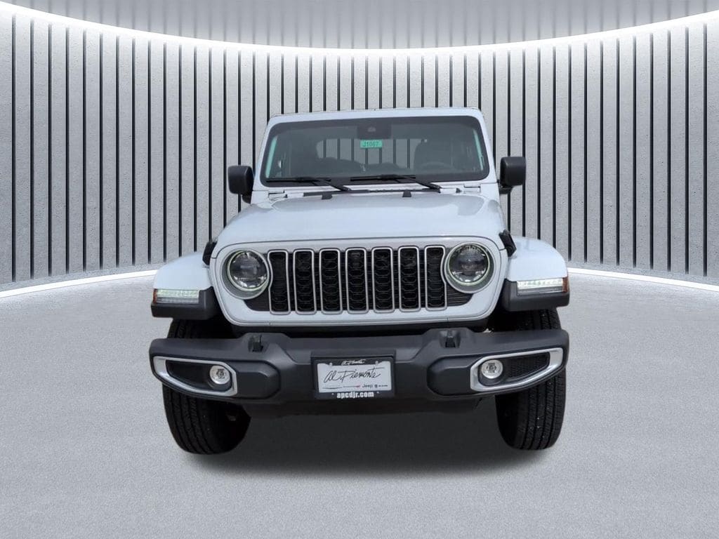 New 2025 Jeep Wrangler 4-DOOR SAHARA Sport Utility