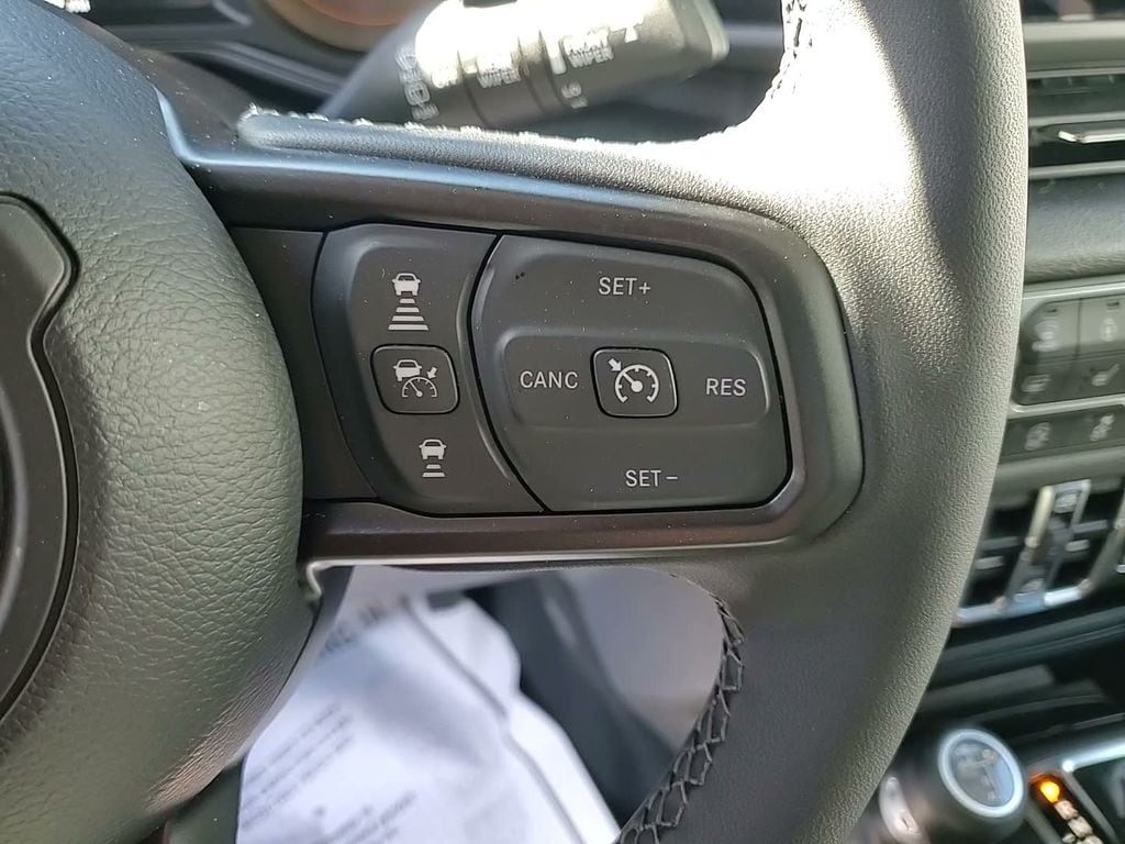 2025 Jeep Wrangler 4-Door Sport S - Photo 18