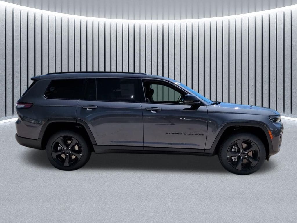 New 2026 Jeep Grand Cherokee L LIMITED 4X4 Sport Utility