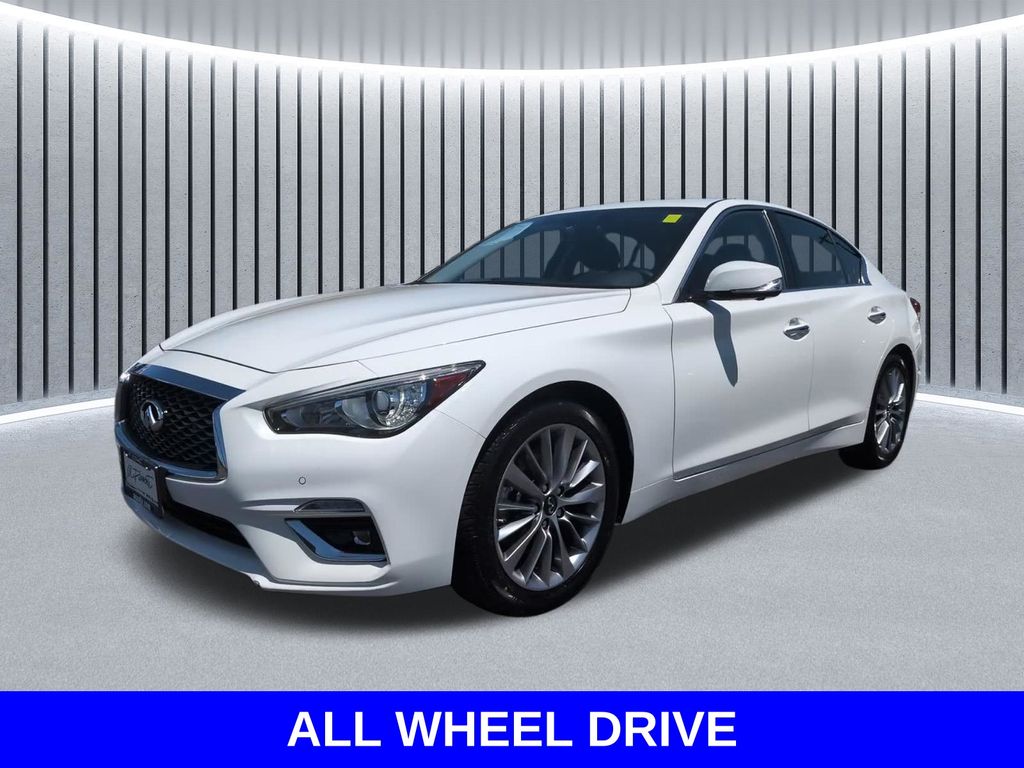 2023 INFINITI Q50