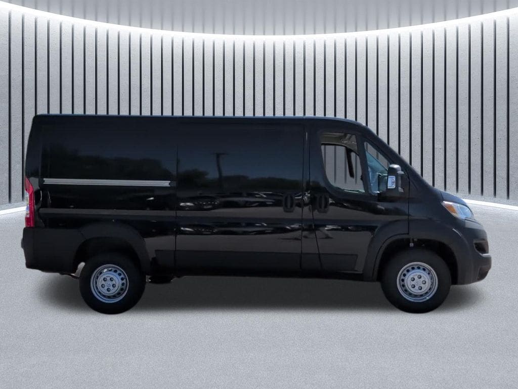 New 2026 Ram ProMaster PROMASTER 1500 TRADESMAN CARGO VAN LOW ROOF 136' W Cargo Van