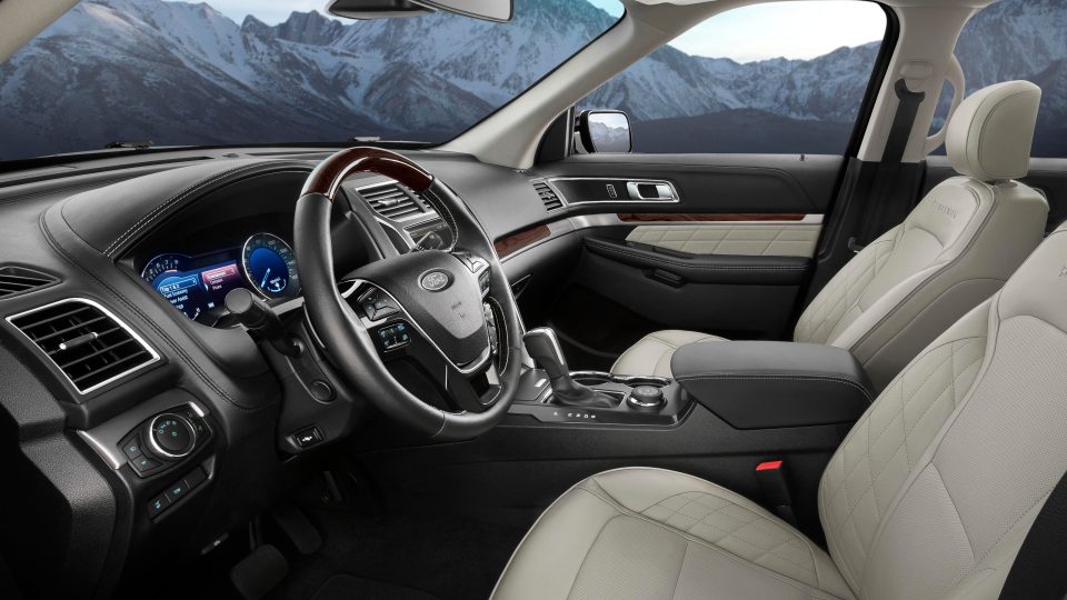 2017 Ford Explorer Front Seats