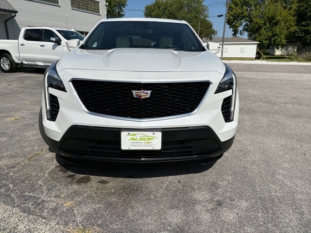 Used 2020 Cadillac XT4 Sport with VIN 1GYFZFR49LF043837 for sale in Kentland, IN