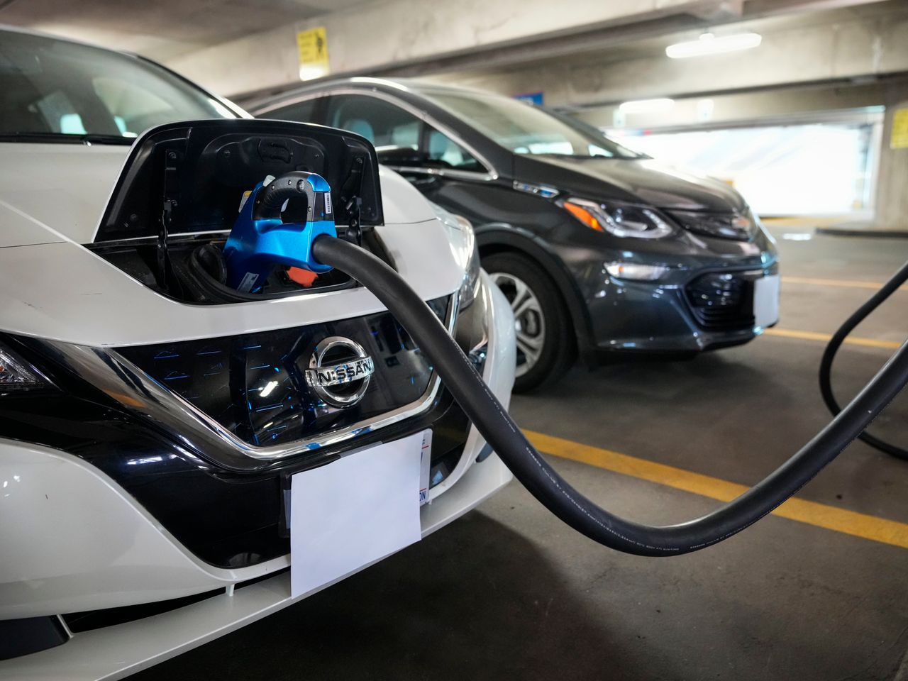 Nissan-EV.jpg