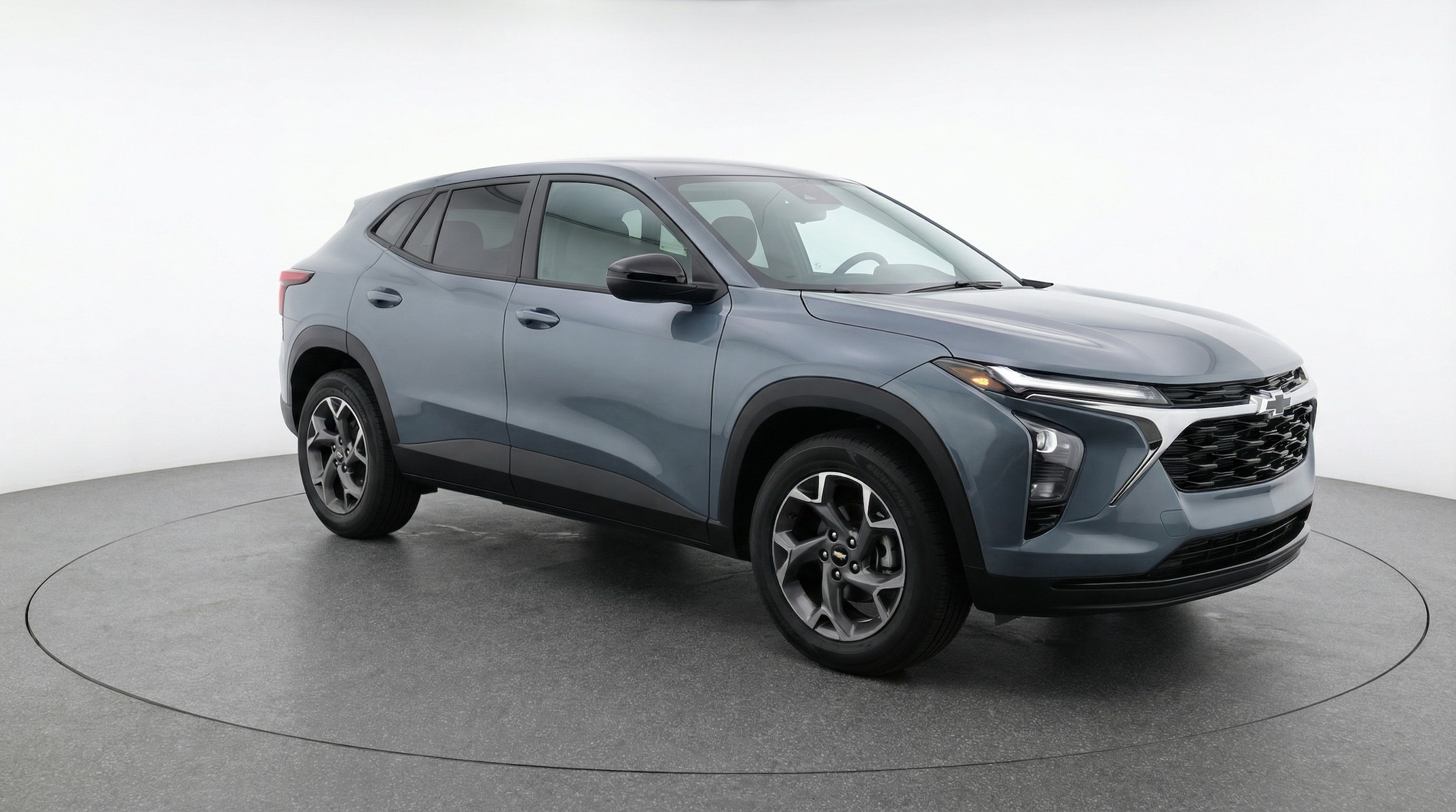 Thumbnail: 2025 Chevrolet Trax - 1