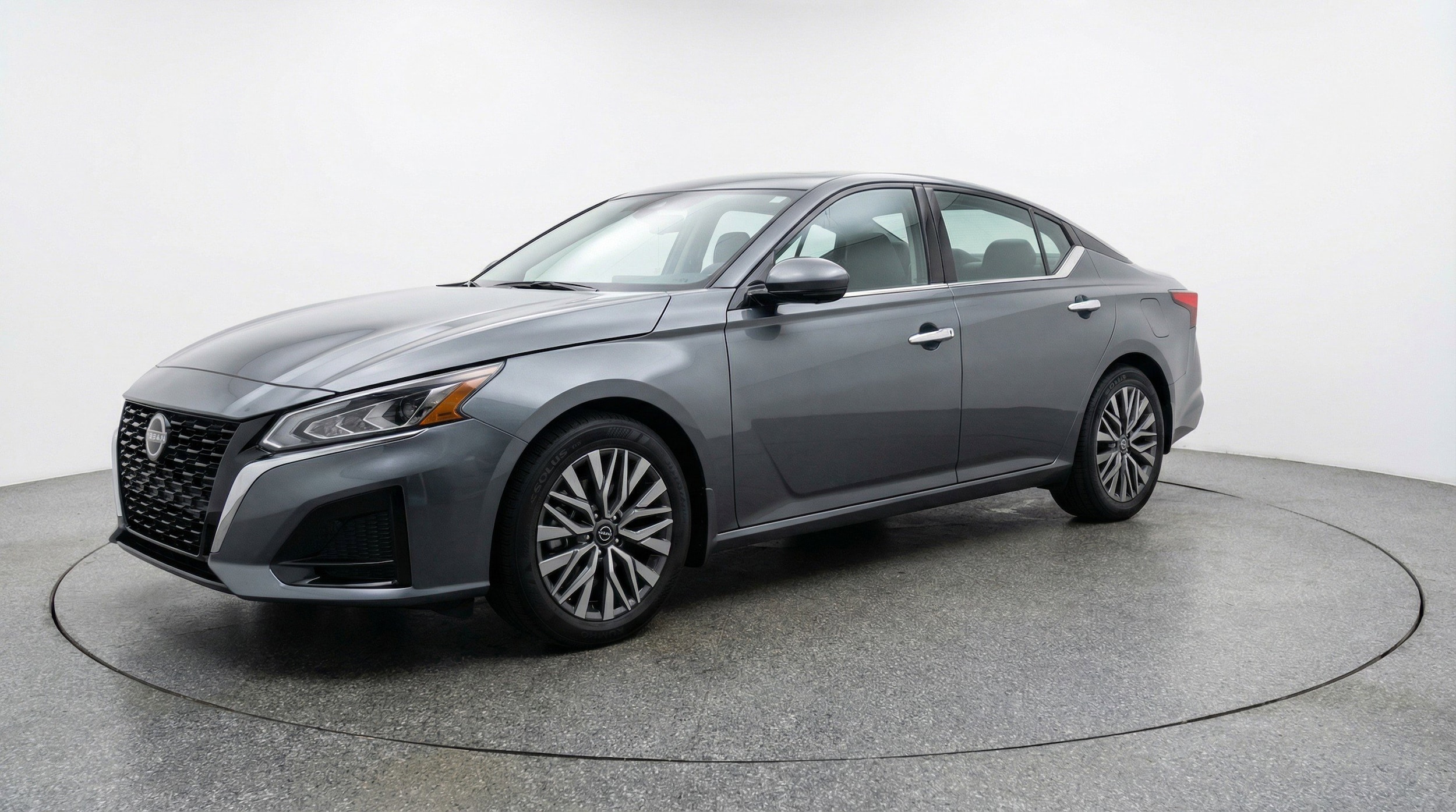 Thumbnail: 2025 Nissan Altima - 3