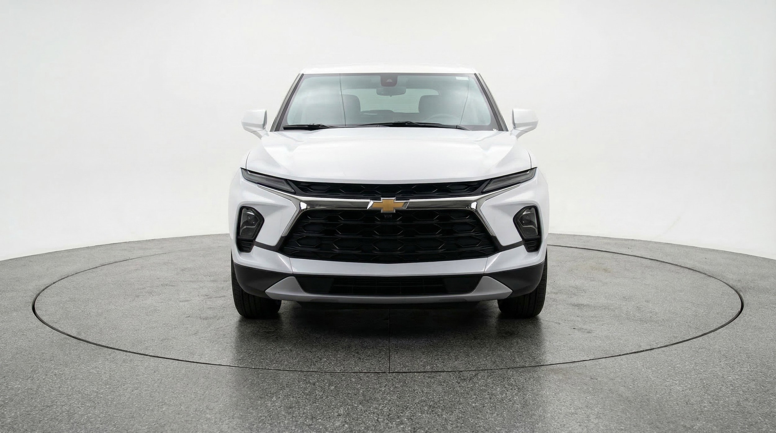 Thumbnail: 2025 Chevrolet Blazer - 2