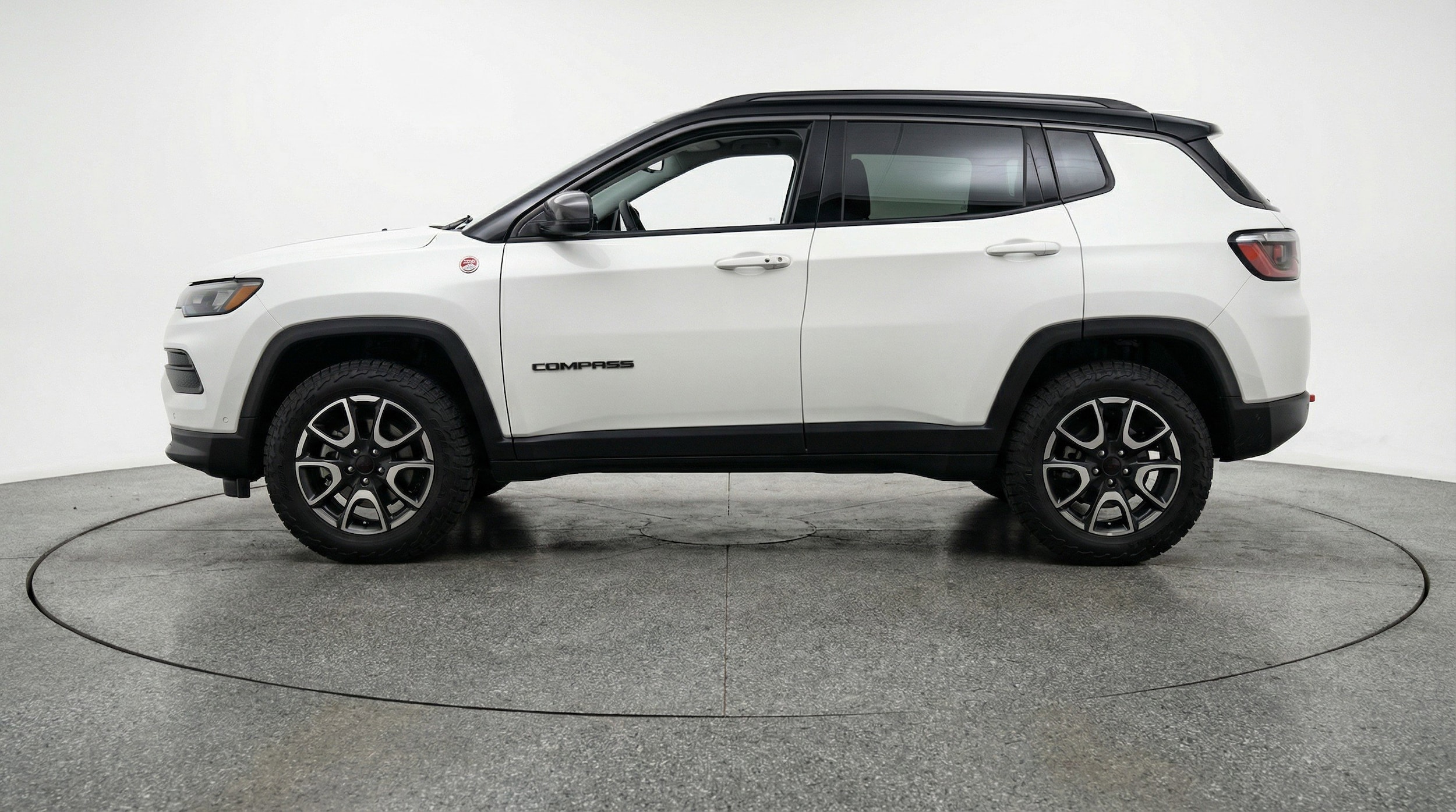 Thumbnail: 2025 Jeep Compass - 5