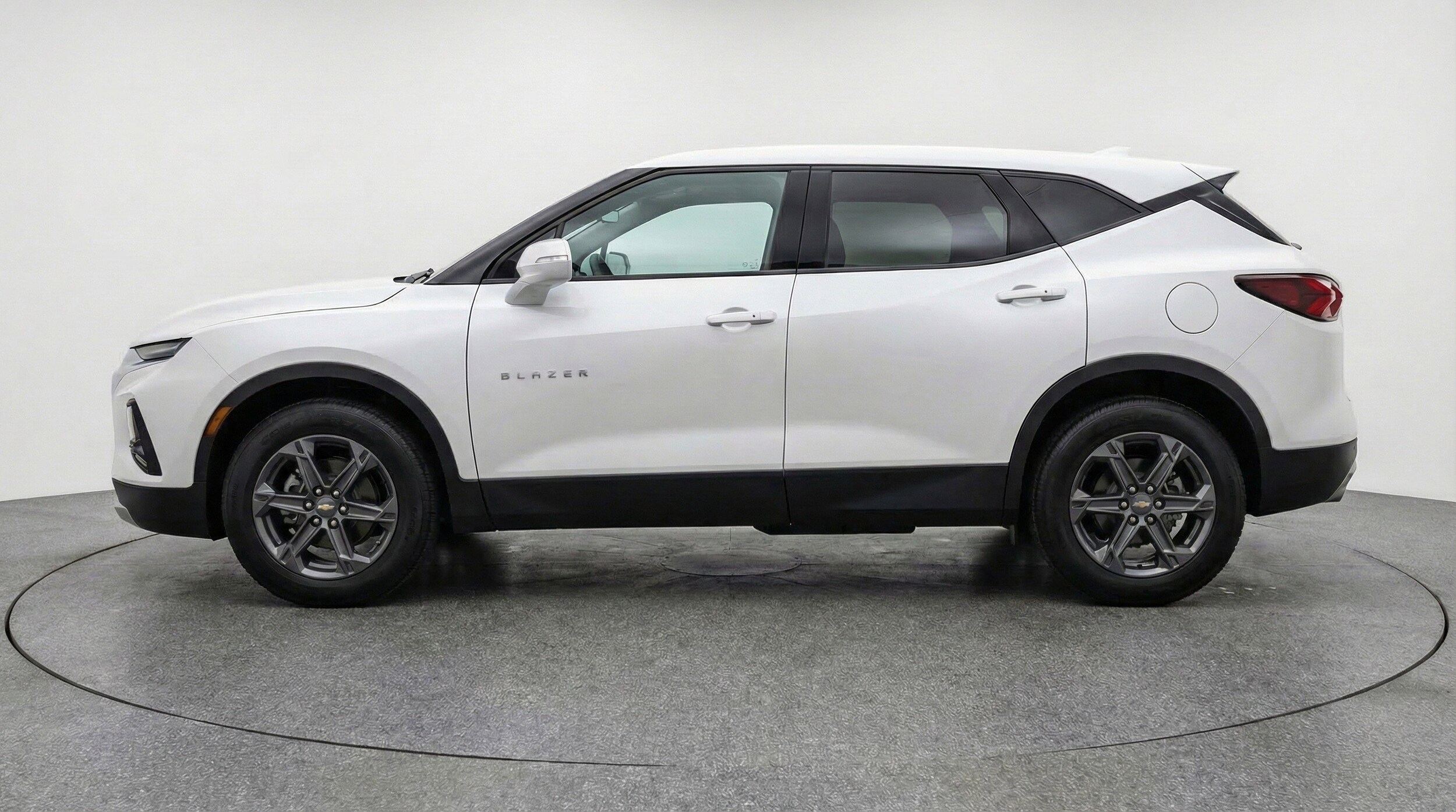 Thumbnail: 2025 Chevrolet Blazer - 5