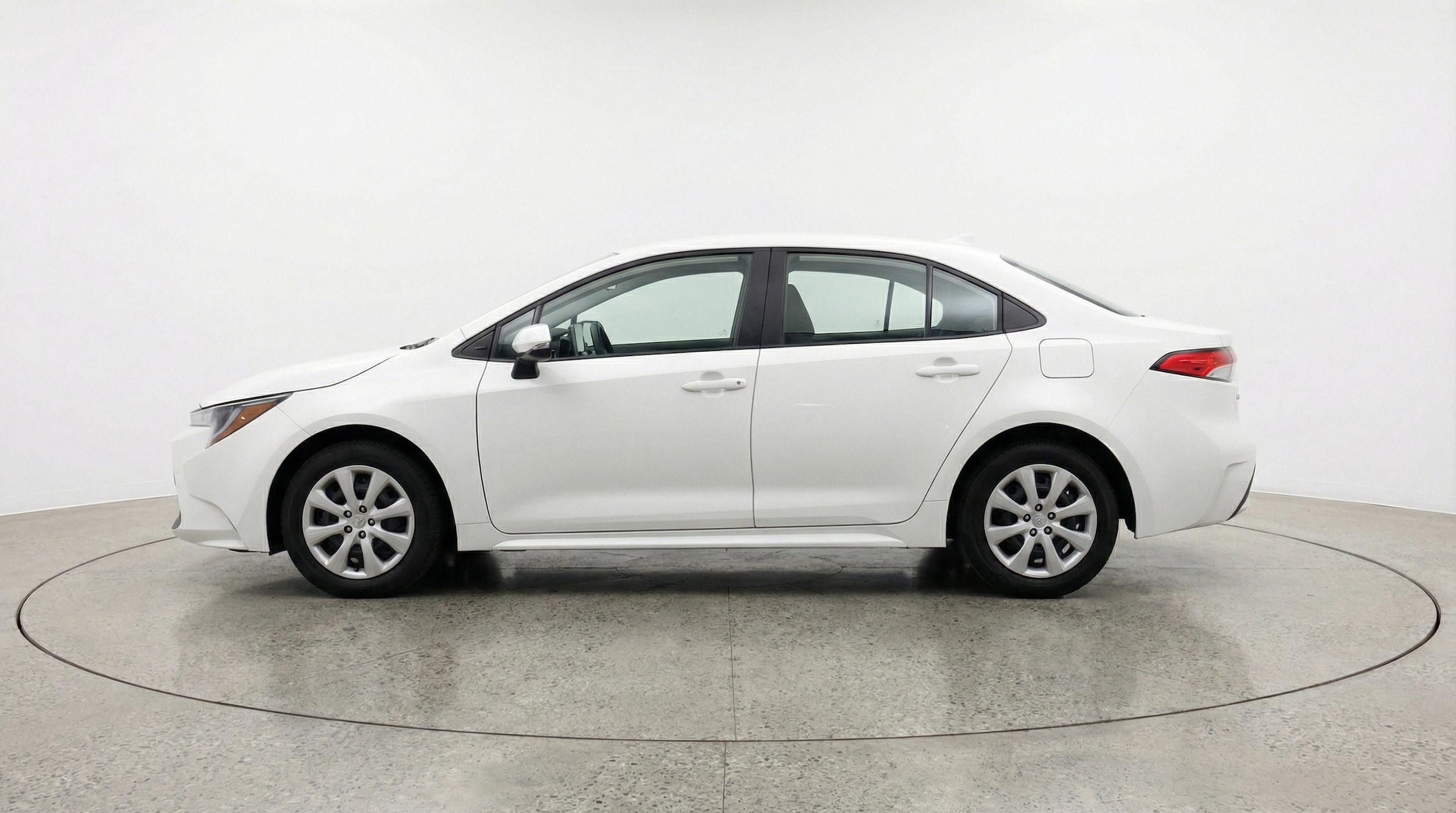 Thumbnail: 2025 Toyota Corolla - 5