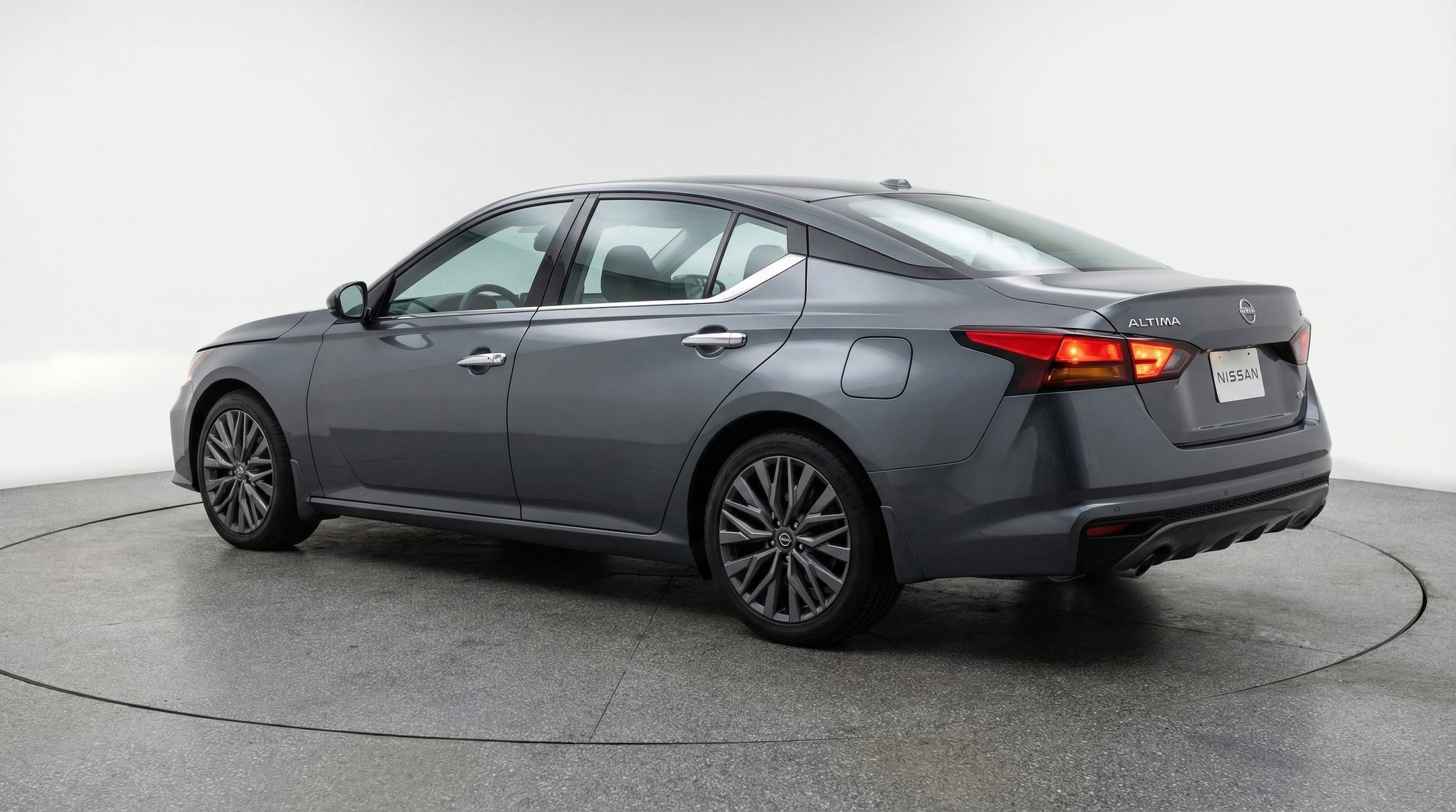 Thumbnail: 2025 Nissan Altima - 6