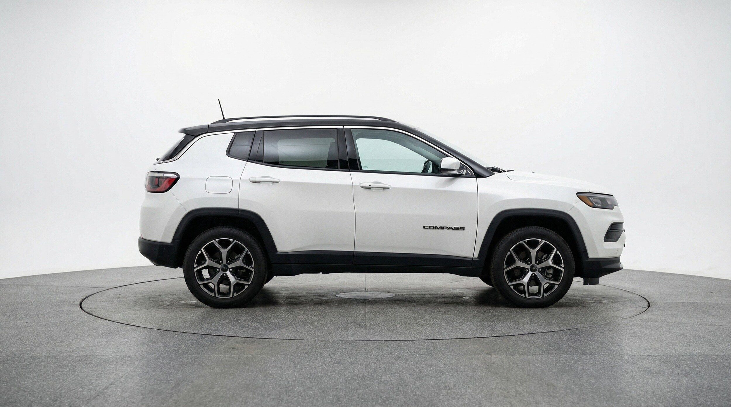 Thumbnail: 2025 Jeep Compass - 11