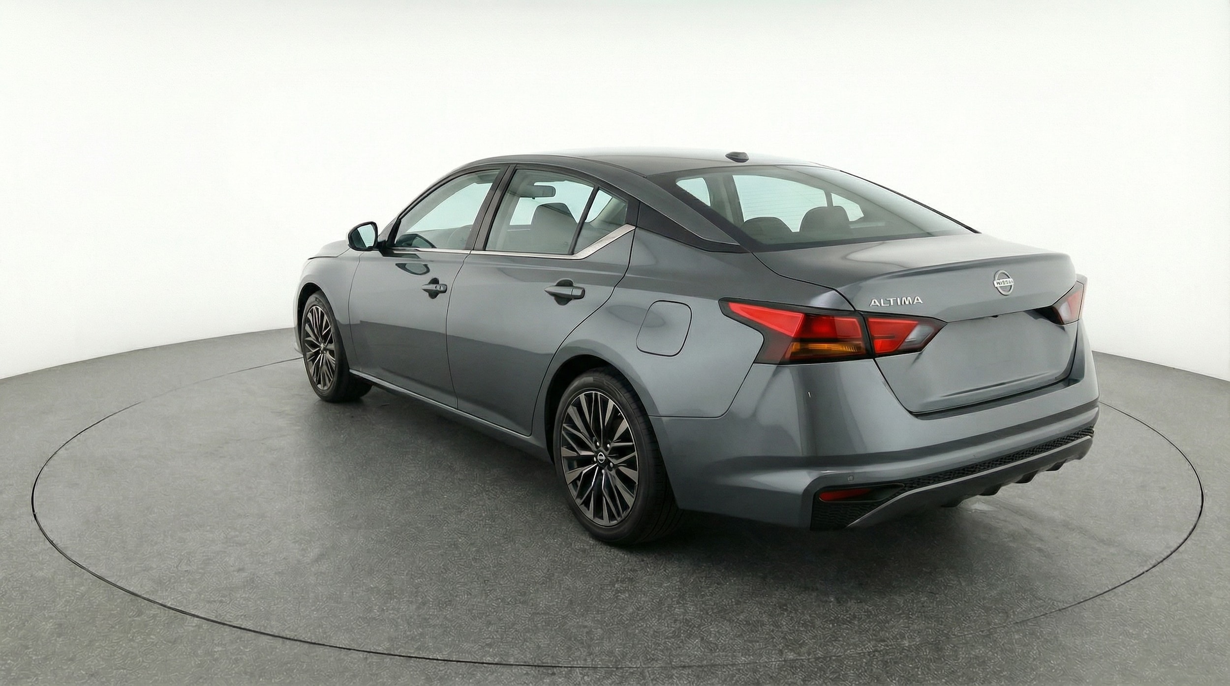 Thumbnail: 2025 Nissan Altima - 5