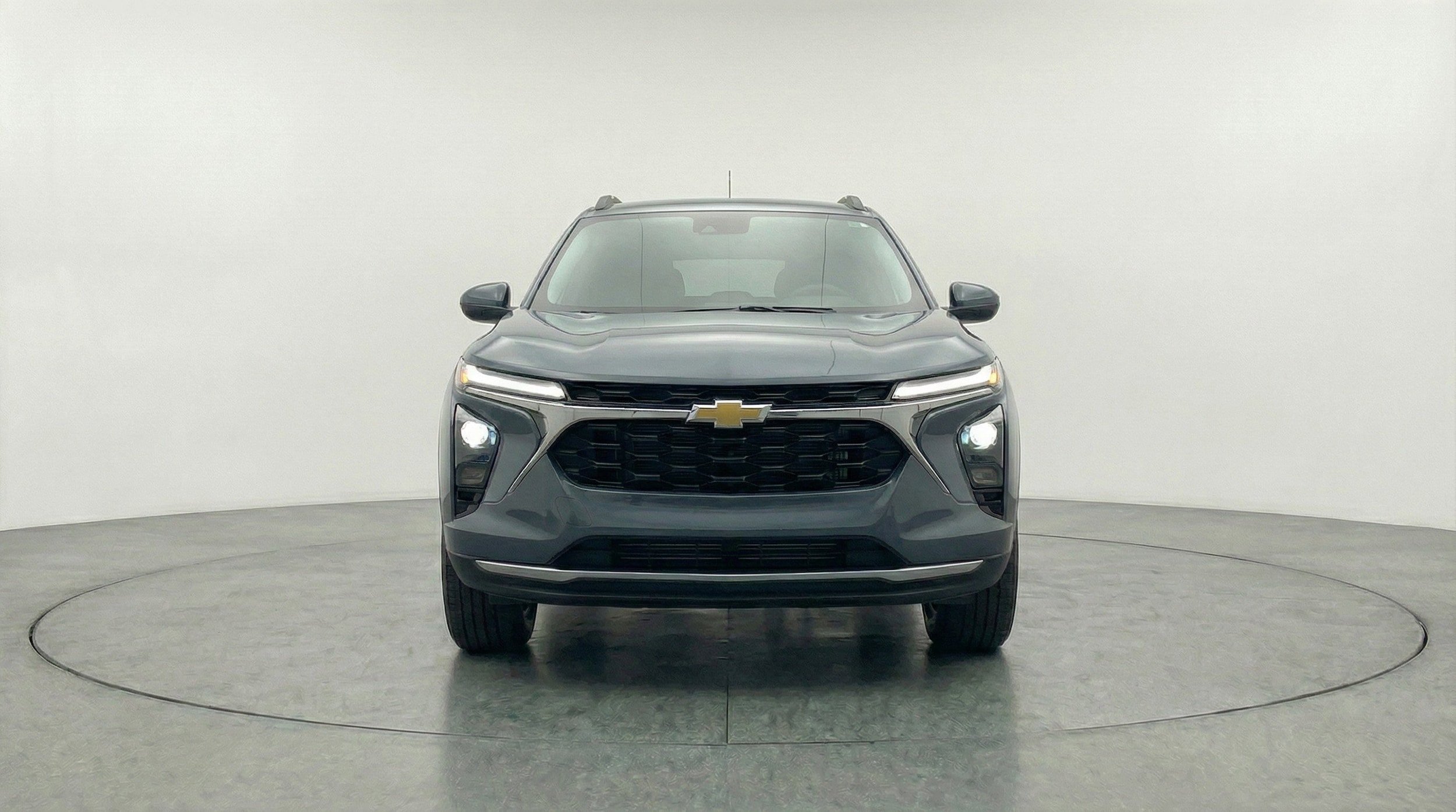 Thumbnail: 2025 Chevrolet Trax - 2