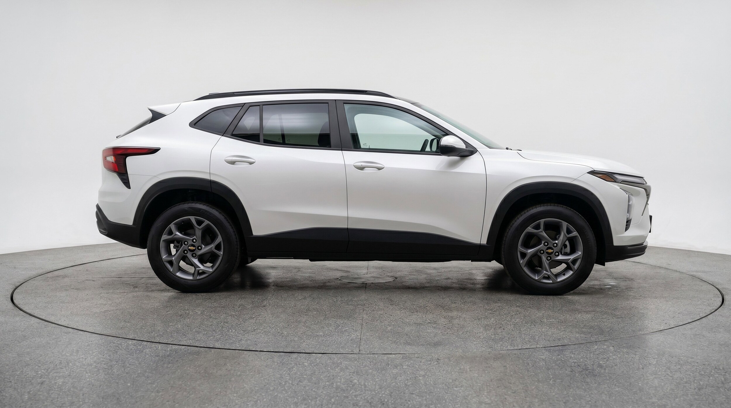 Thumbnail: 2025 Chevrolet Trax - 11