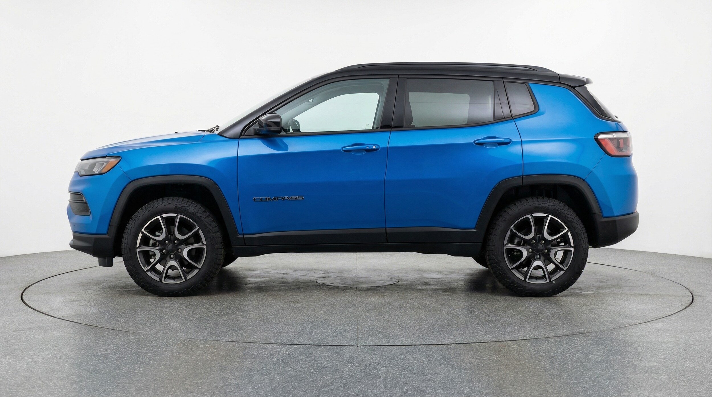 Thumbnail: 2025 Jeep Compass - 4