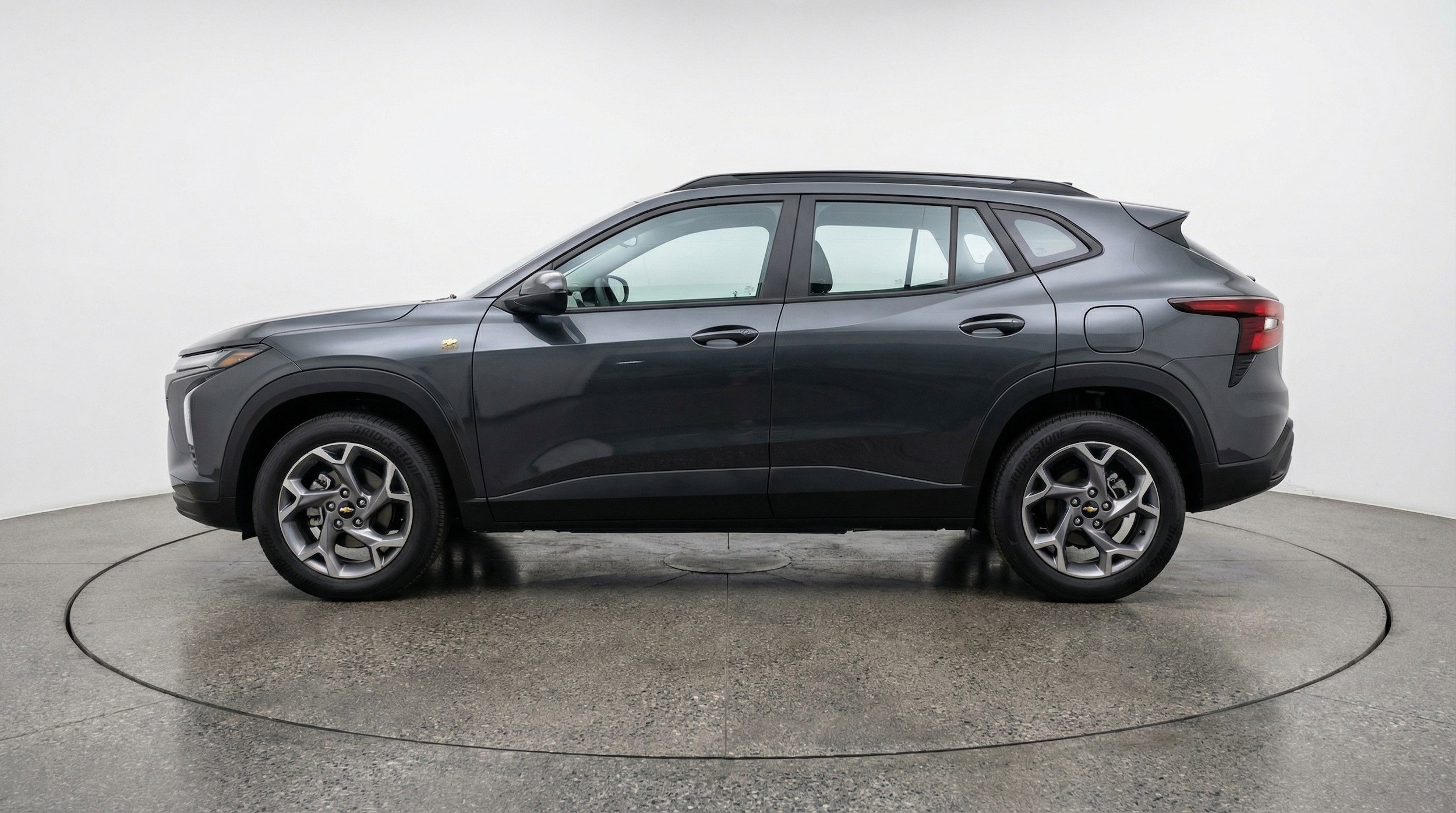 Thumbnail: 2025 Chevrolet Trax - 5