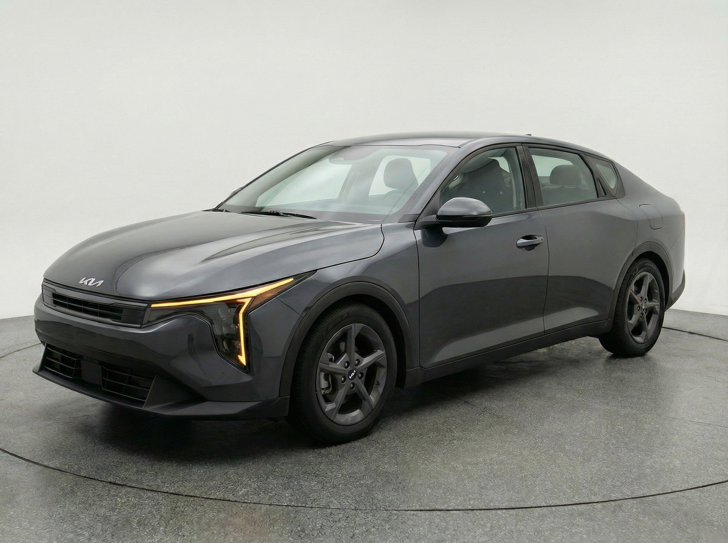 Thumbnail: 2025 Kia K4 - 3