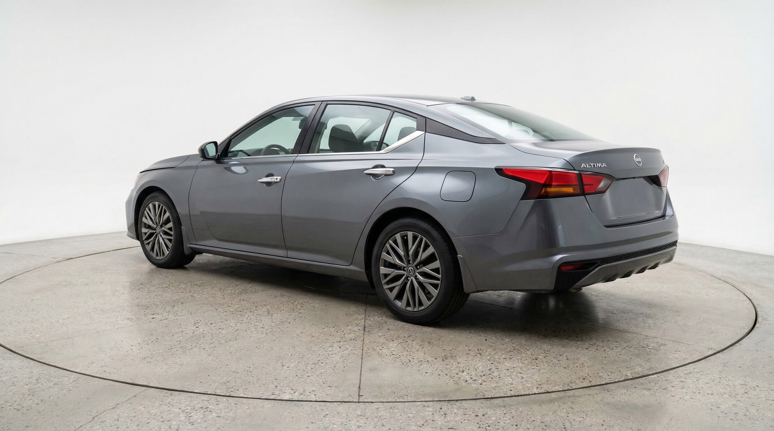 Thumbnail: 2025 Nissan Altima - 6