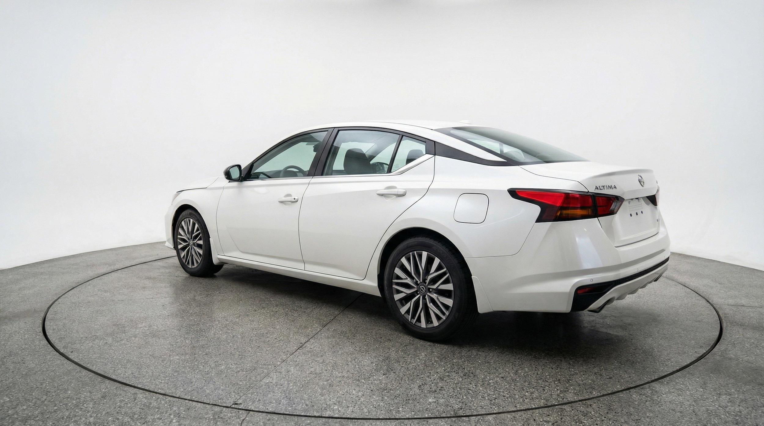 Thumbnail: 2025 Nissan Altima - 6