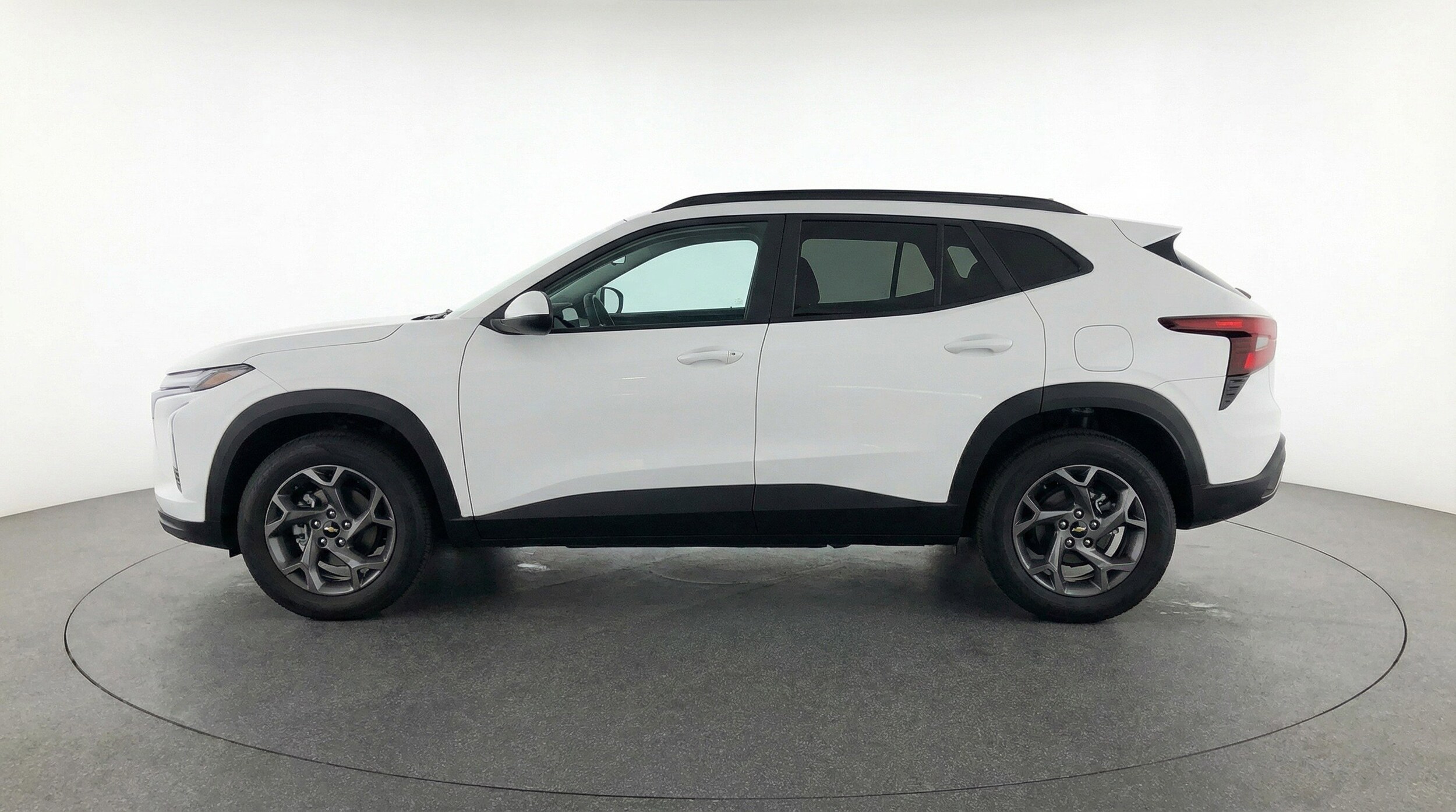 Thumbnail: 2025 Chevrolet Trax - 5
