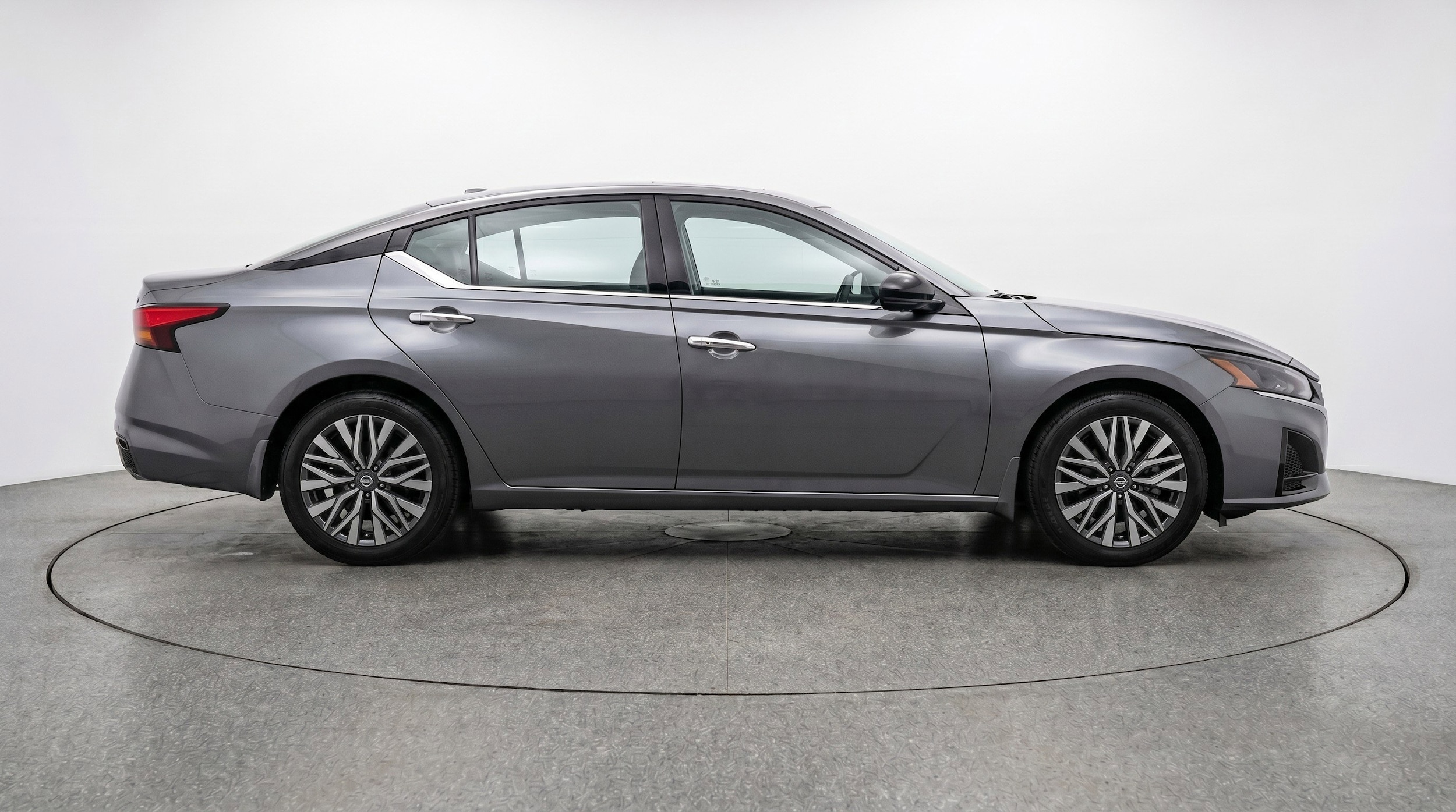 Thumbnail: 2025 Nissan Altima - 11