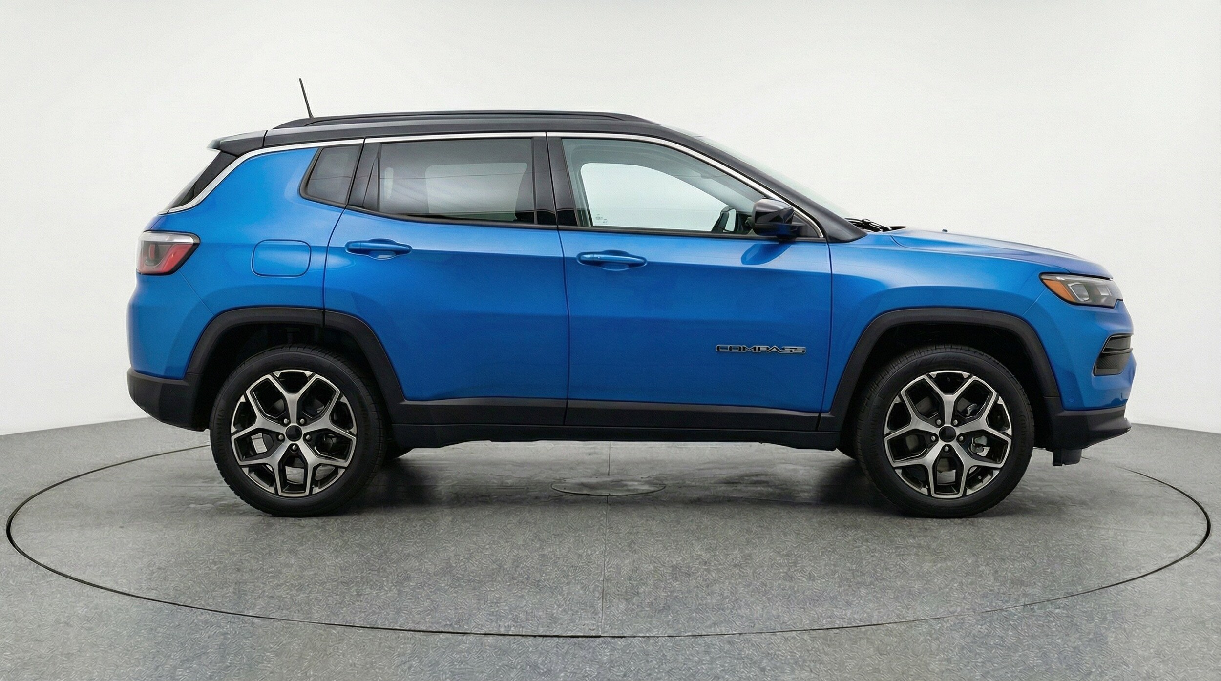 Thumbnail: 2025 Jeep Compass - 11
