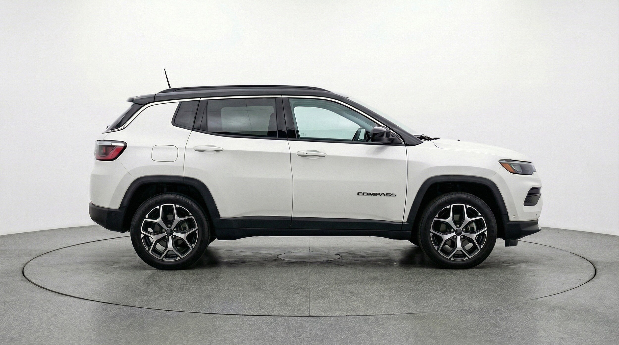 Thumbnail: 2025 Jeep Compass - 11