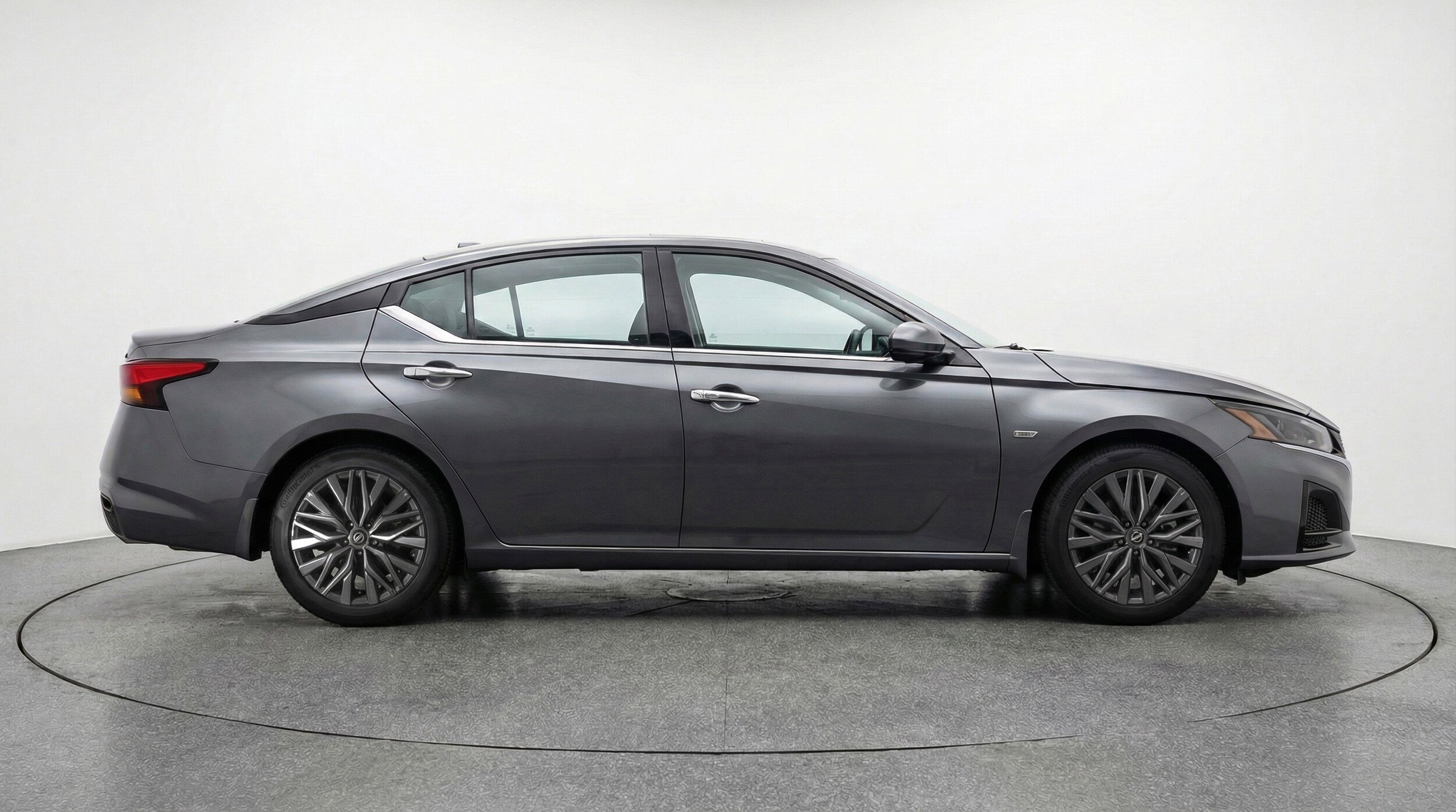 Thumbnail: 2025 Nissan Altima - 11