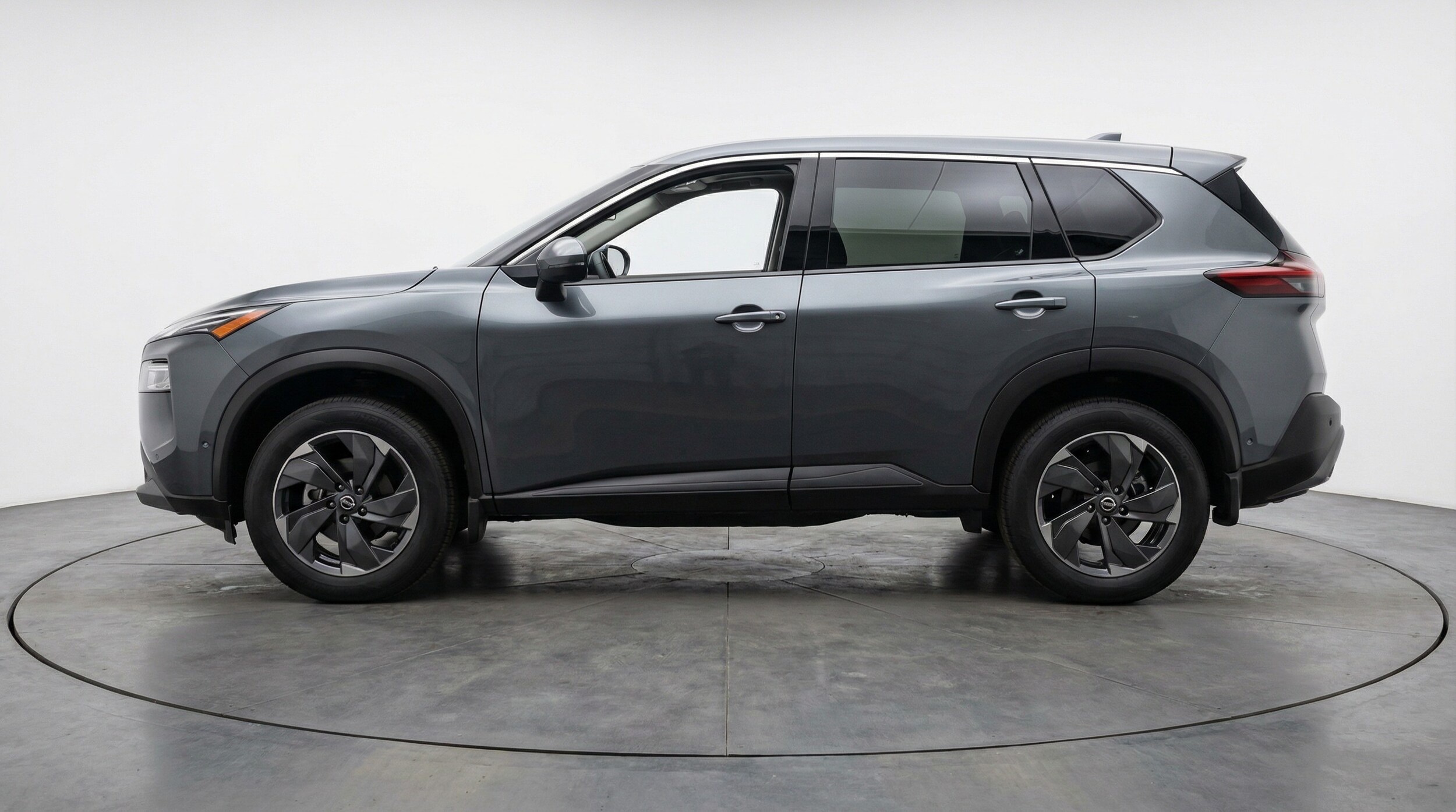 Thumbnail: 2025 Nissan Rogue - 4