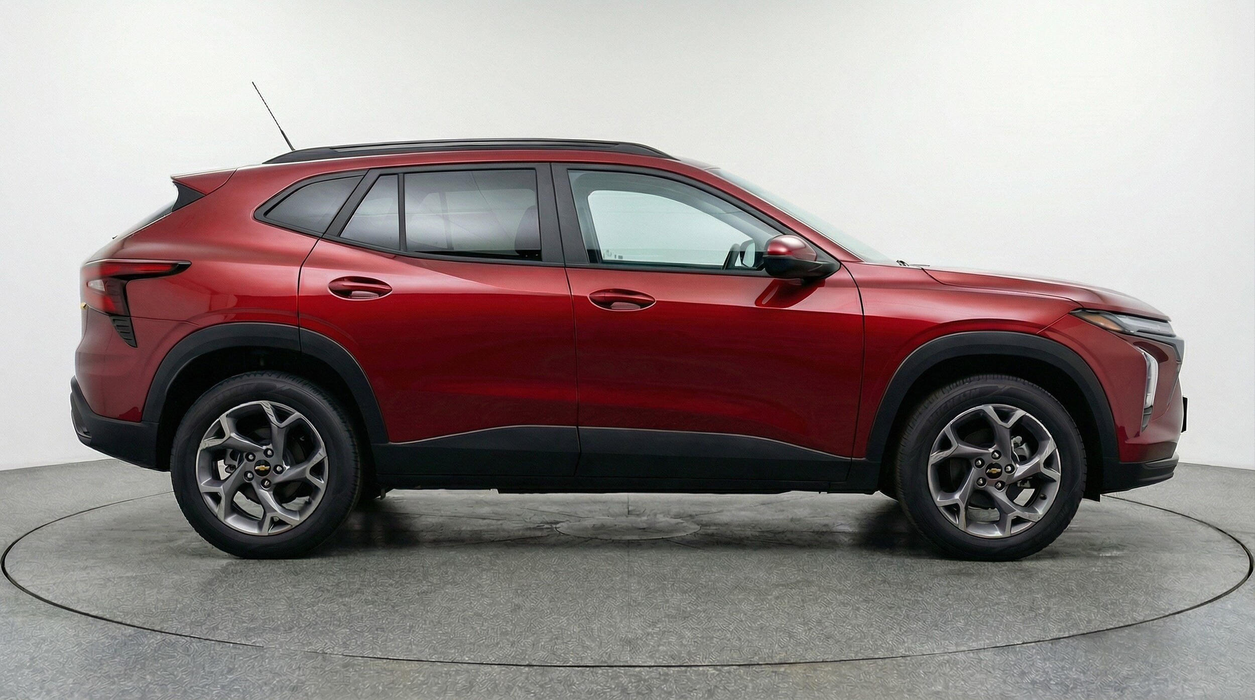 Thumbnail: 2025 Chevrolet Trax - 11