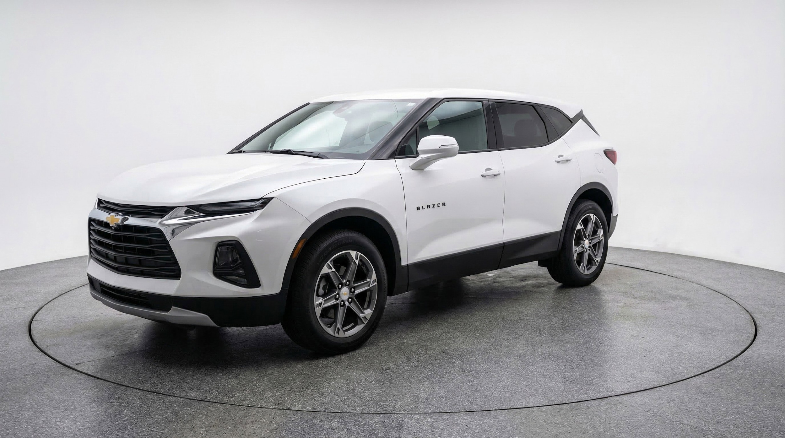 Thumbnail: 2025 Chevrolet Blazer - 3